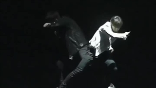 اجرا و همکاری بی تی اس و گات سون رو دیده بودید؟