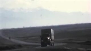 صحنه هایی از خیابان های تهران در دهه ی ۵۰ شمسی
