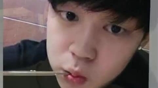 ۲۷سال برای خانواده و کشورت و۱۰سال همراه btsو آرمیا بودی :)⁦♡⁩