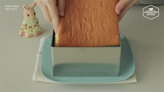 طرز تهیه کیک اسفنجی ساده و شیرینی