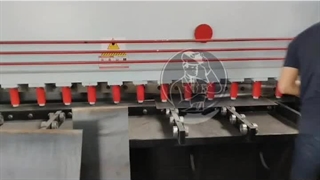 برش گیوتین (قیچی ورق)