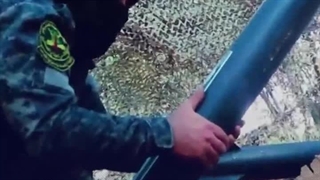 آماده سازی و شلیک موشک توسط نیروهای فلسطینی