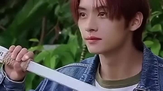 تولد بانی STAY♡♡ دنسر،ووکالیست ورپر با استعداد STRAY KIDS وSTAY مبارکک♡♡ ( تولد 25 سالگی لینو)