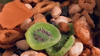 خرید آجیل شیرین باکیفیت از فروشگاه خشکبار علی گیاهی