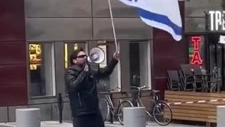 حمایت بی_شرمانه فرد هتاک به قرآن از رژیم صهیونیستی