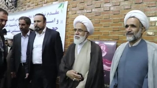 حضور حجت الاسلام والمسلمین غفوری نماینده محترم ولی فقیه و امام جمعه کرمانشاه در شهرداری کرمانشاه-2