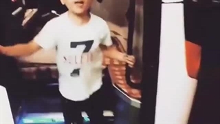 دانلود آهنگ دویدومکی بنسیز یارالی گیبیسن چیناره ملک زاده