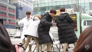 کودک های خردسال استرو