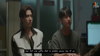 من اولش این ترجمه رو دادم بهشون بعد اونا قبول نکردنننن گفتن باید بنویسی تفنگ واقعی بود