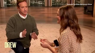 لحظه خواستاری پالی شور از درو بریمور در تاک شوی «درو»