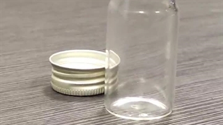 بطری شیشه ای مک کارتی 6 سانتی مناسب برای ادویه جات و زعفران - فروشگاه آنا قاین