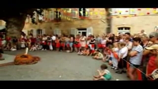 اجرای قدیمی گروه ایستم در پاریس