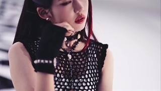 تیزر موزیک ویدیو Batter up از babymonster