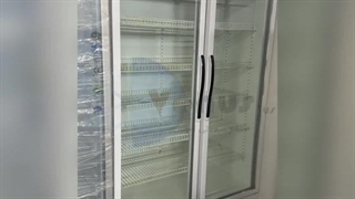 یخچال ویترینی