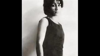 Forough Farokhzad با صدای فروغ فرخزاد  - شعر فتح باغ فروغ فرخزاد