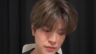 لایو سونگمین ( STRAY KIDS) در پیج اینستاگرام خودش ♡♡ در تاریخ 2023.11.1 همراه زیرنویس فارسی آنلاین ♡♡ کپ.