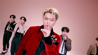 اجرای اهنگ Sweet Venom از انهایپن در استودیو چوم