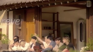 ایتیز کنار هم خیلی قشنگن ^^