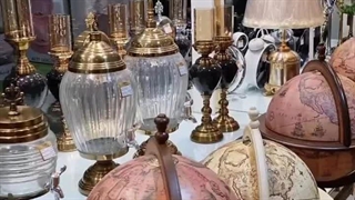 تمام محصولات داخل فیلم با درصد تخفیف  در هر تعدادی موجود می باشند