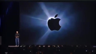 معرفی اولین گوشی آیفون در سال ۲۰۰۷ توسط استیو جابز