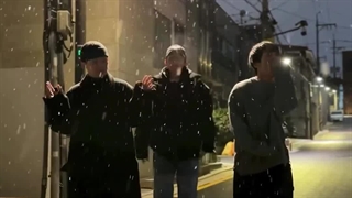 چالش چنبکشی با آهنگ first snow ⁦*\0/*⁩ من نمی تونمشون !!!