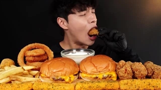 CHEESE BURGER & FRIED CHICKEN MUKBANG ASMR EATING SOUNDS