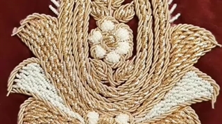 رومیزی مخمل سرمه‌دوزی