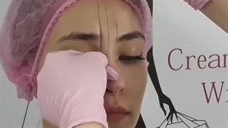 آکادمی مژه مریم مظفری نیا_قرینه سازی ابرو