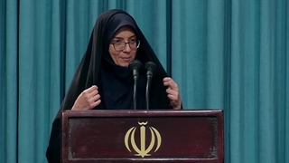 سخنان خانم شقایق حق جو استاد علوم پزشکی محضر رهبر معظم انقلاب ۱۴۰۲/۱۰/۶