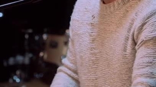 آهنگ اون روزا رو میخوام (ورژن پیانو) با صدای سیروان خسروی