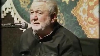 چه لوازمی درون قبر سردار شهید سلیمانی از طرف رهبر معظم انقلاب قرار داده شد