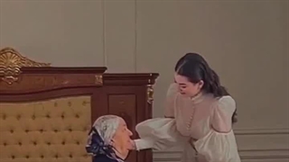 همین الان مادرتون نوازش کنید دنبال =دنبال