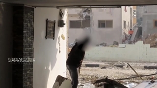 انهدام تانک مرکاوا توسط گردانهای قدس در غزه - طوفان الاقصی