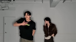 تیک تاک شاینی با تمین و rain با آهنگ guilty