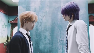 اینم ی گروه خفن دیگست که کمتر کسی میشناسه ولی وقتی موزیک ویدیوشون ببینی برگات میمونن خودت میریزی :> Moody - superkind