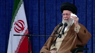 14021019: بیانات در دیدار مردم قم با رهبر انقلاب