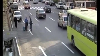 دائلودرایگان سریال خانه به دوش