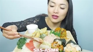 ASMR SUSHI CONE + SASHIMI + VEGGIE TEMPURA (EATING SOUNDS) | SAS-ASMR