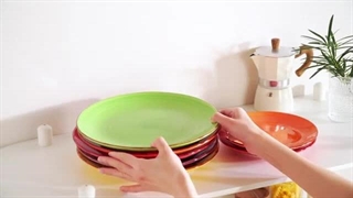 Bonita 18 Piece Dinnerware Set