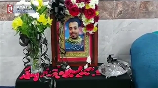 حضور خادمان حضرت معصومه(س) در منزل شهید مدافع حرم سعید کریمی - قم