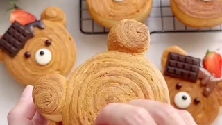 ویدئو طرز تهیه کروسان نیویورکی (رول نیویورکی)