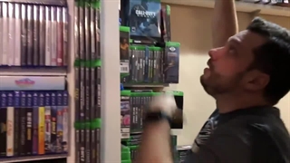 بزرگترین کلکسیون بازی های ویدیو (بیش از 24000بازی)