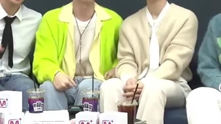 لایو امروز ام سی های ام کانتدون با حظور هائو(فقط هائو و هانبین شروع از ورود هائو به لایو)