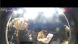 جدیدترین روش خفت گیری در لندن پست‌چی تقلبی! بفرست واسه مغزهای فراری که تو لندن هستن آگاه بشن